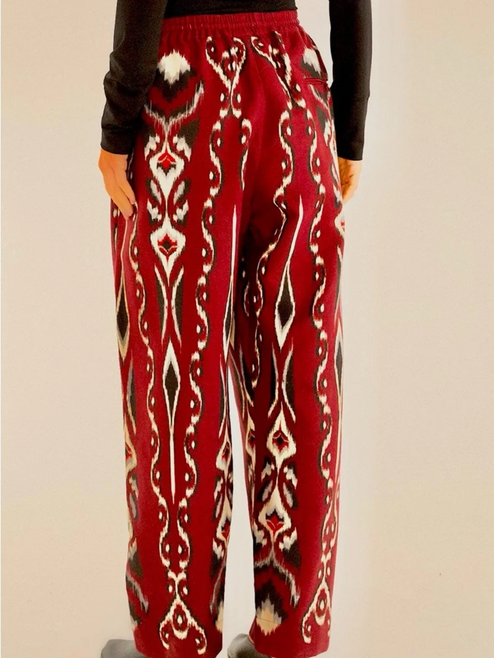 FARM Rio Red Ainika Pineapple Ikat Pants Size XS NWT